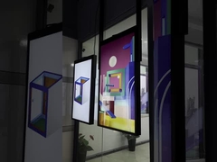 65 اینچ روشنایی بالا صفحه نمایش LCD دو طرفه 2500nits نور خورشید قابل خواندن